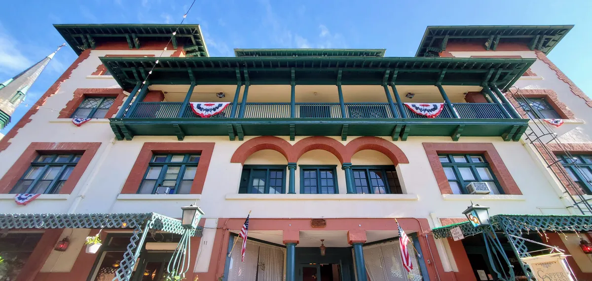 The Copper Queen Hotel Huanted Hospitality